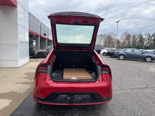 2025 Toyota Prius XLE