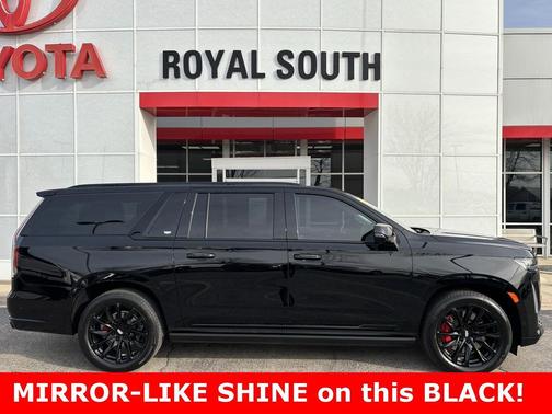 2023 Cadillac Escalade ESV Sport