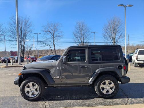 2021 Jeep Wrangler Sport S