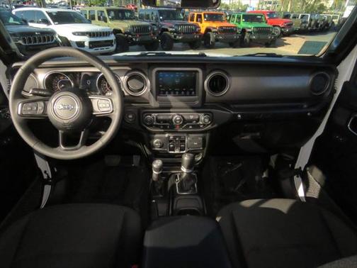 2023 Jeep Wrangler 4-Door Sport S 4x4