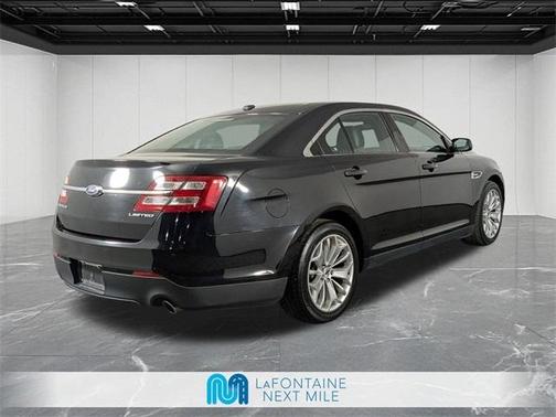 2018 Ford Taurus Limited