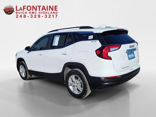 2022 GMC Terrain SLE