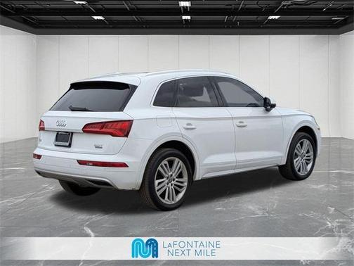 2018 Audi Q5 2.0T Premium Plus