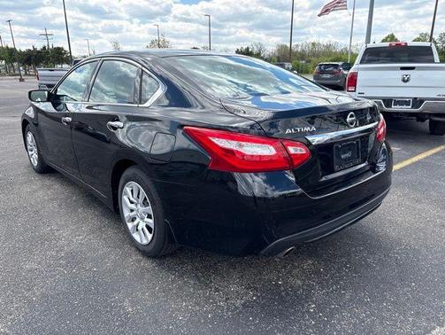 Black 2017 Nissan Altima 2.5 S