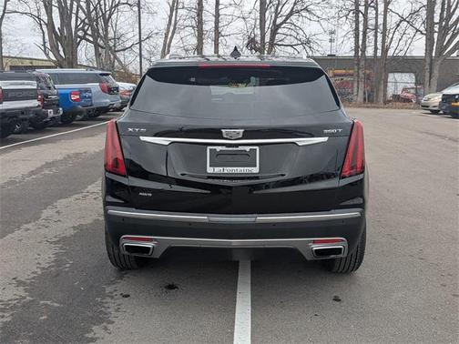 2023 Cadillac XT5 Premium Luxury