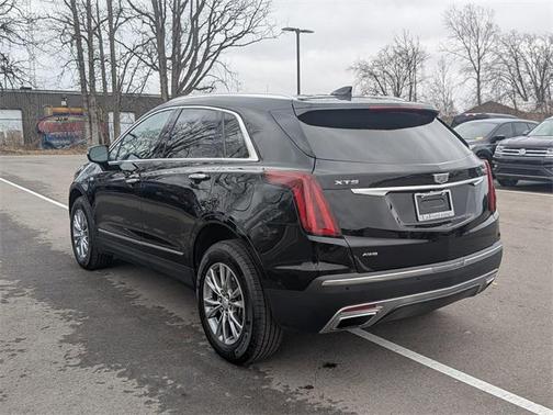 2023 Cadillac XT5 Premium Luxury