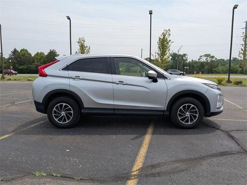 2020 Mitsubishi Eclipse Cross ES