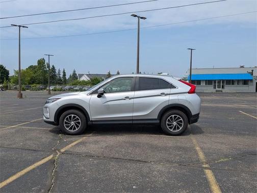2020 Mitsubishi Eclipse Cross ES