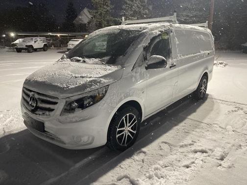 2018 Mercedes-Benz Metris Base