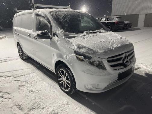 2018 Mercedes-Benz Metris Base