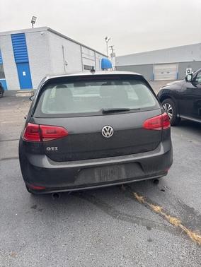 2015 Volkswagen Golf GTI S