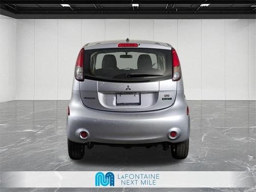 2016 Mitsubishi i-MiEV ES