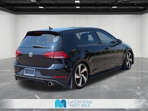 Deep Black Pearl Effect 2021 Volkswagen Golf GTI 2.0T S