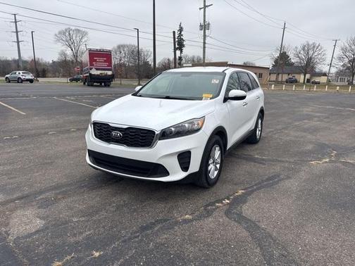 2020 Kia Sorento LX