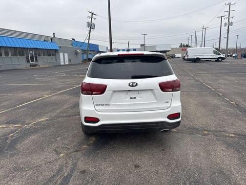 2020 Kia Sorento LX