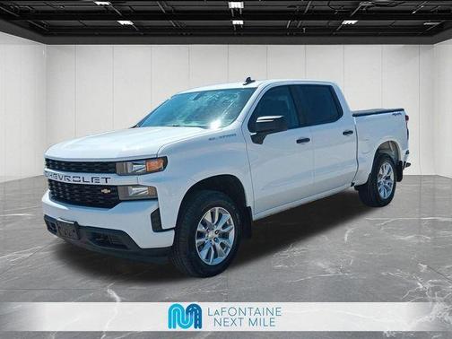 Summit White 2020 Chevrolet Silverado 1500 Custom