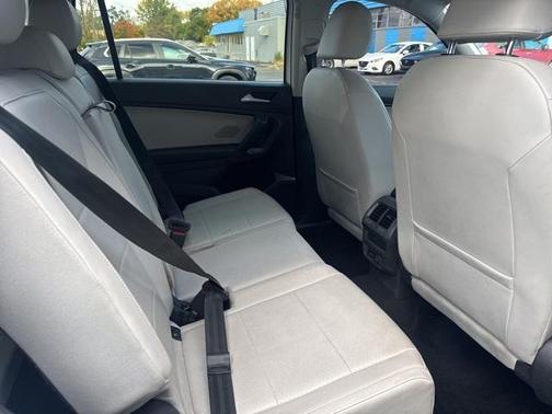2019 Volkswagen Tiguan 2.0T SE