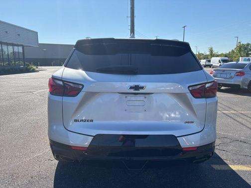 Silver Ice Metallic 2021 Chevrolet Blazer RS