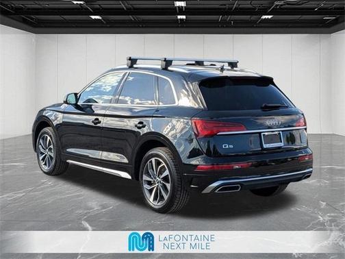 2023 Audi Q5 45 S line quattro Premium