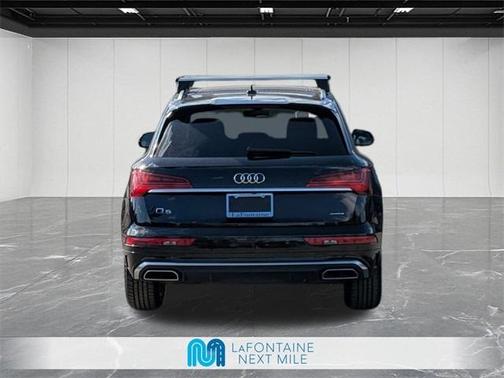 2023 Audi Q5 45 S line quattro Premium