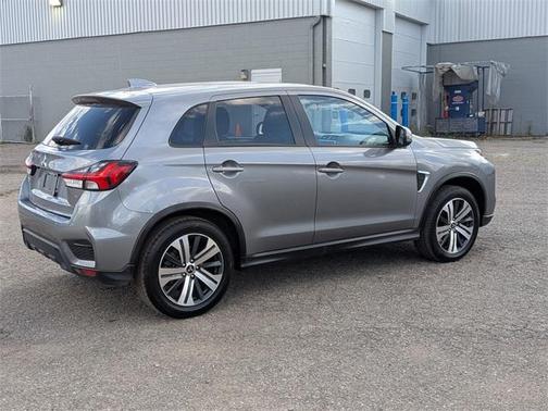 2024 Mitsubishi Outlander Sport 2.0 ES