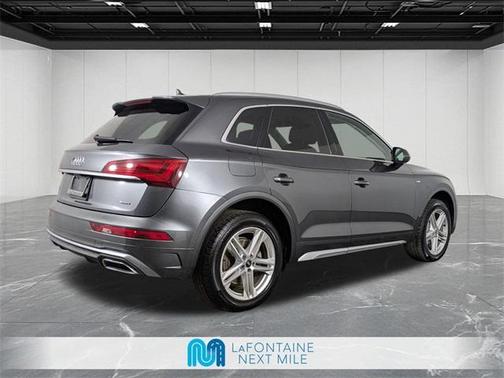 2021 Audi Q5 e 55 Premium