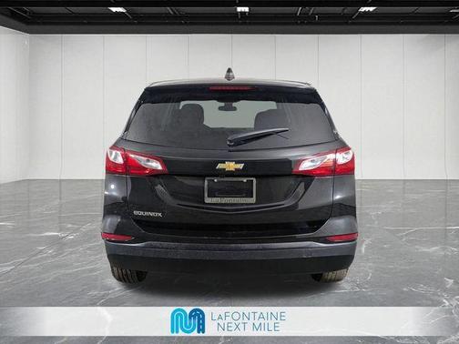 Mosaic Black Metallic 2021 Chevrolet Equinox LS