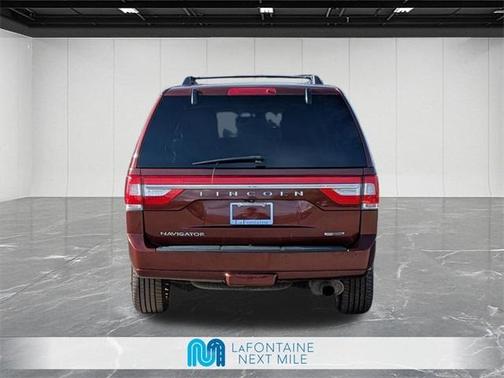 2015 Lincoln Navigator Base