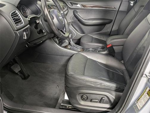 2015 Audi Q3 2.0T Prestige