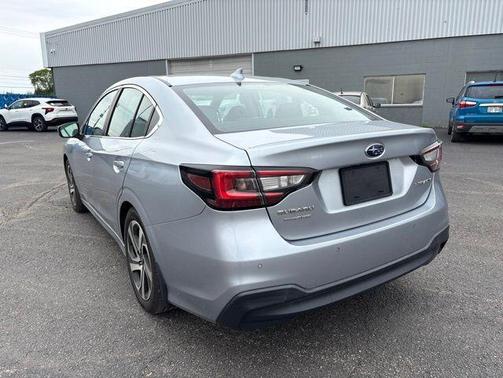 Ice Silver Metallic 2022 Subaru Legacy
