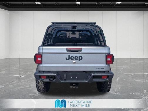 Billet Silver Metallic Clearcoat 2020 Jeep Gladiator Sport