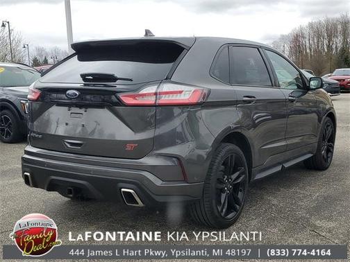 2019 Ford Edge ST