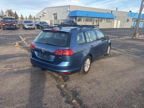 2015 Volkswagen Golf SportWagen S