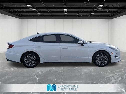 2022 Hyundai SONATA Hybrid Limited