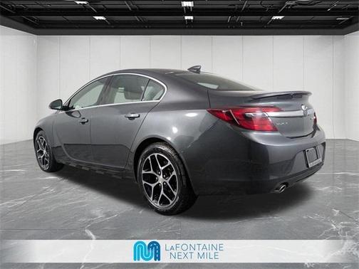 2017 Buick Regal Turbo Sport Touring