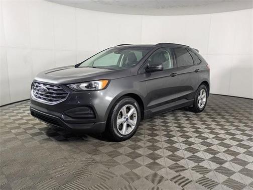 2020 Ford Edge SE