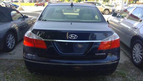 2009 Hyundai Genesis 3.8