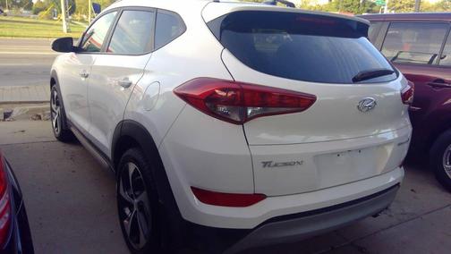 2017 Hyundai TUCSON Sport