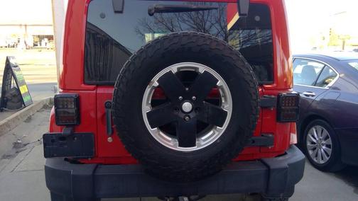 2012 Jeep Wrangler Unlimited Sahara