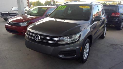2016 Volkswagen Tiguan S