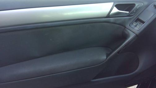 2010 Volkswagen Golf 2-Door