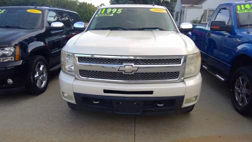 2009 Chevrolet Silverado 1500 LTZ Crew Cab