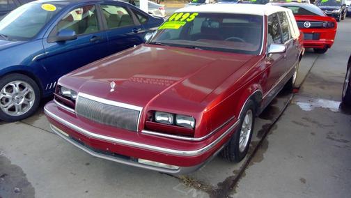 1992 Chrysler New Yorker Fifth Avenue 4dr Sedan