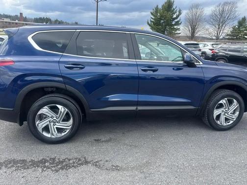 2023 Hyundai SANTA FE SE