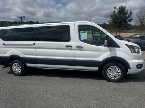 2024 Ford Transit-350 XLT