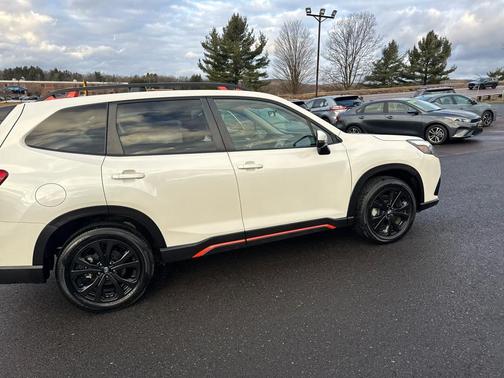 2024 Subaru Forester Sport