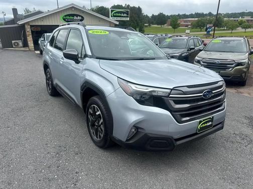Ice Silver Metallic 2025 Subaru Forester Premium