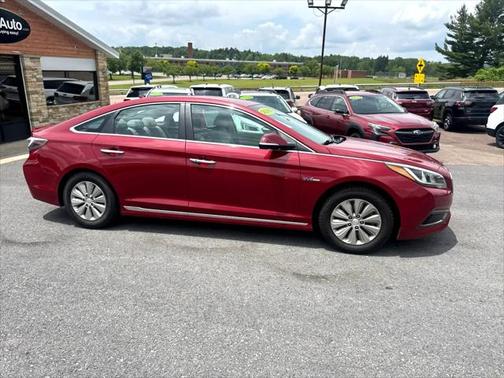 2016 Hyundai SONATA Hybrid SE