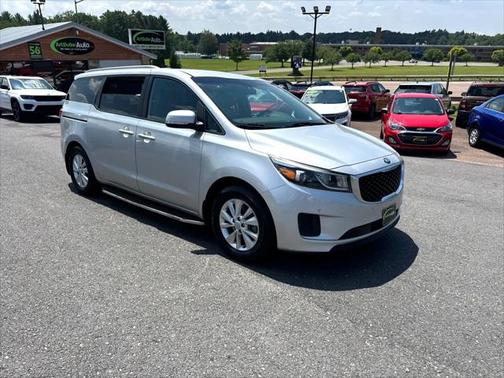 2018 Kia Sedona LX