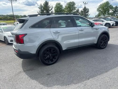 Wolf Gray 2022 Kia Sorento S
